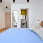 Boutique Garden Rooms
